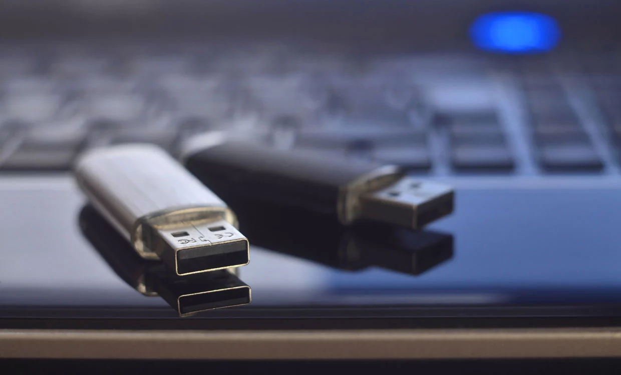 Counterfeit flash drive – Beware of attractive prices!